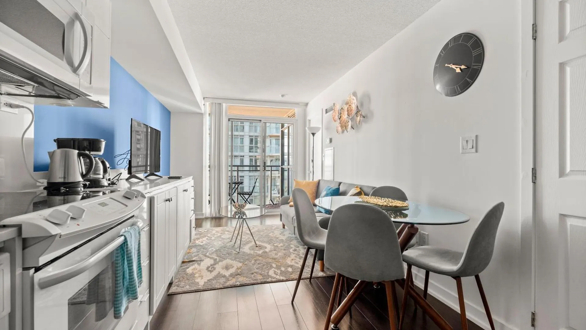 Globalstay Elegant Downtown Apartments Toronto 0*,