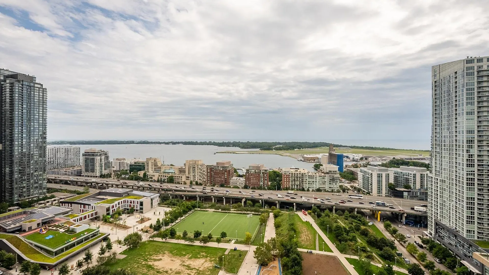 Globalstay Elegant Downtown Apartments Toronto